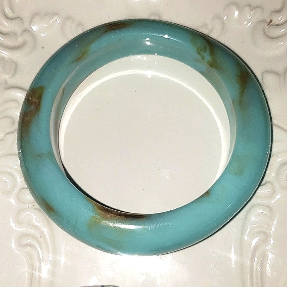 Kitchy Retro Bundle of Turquoise/Seafoam colored Glass Button Covers and Bangle - Picture 6 of 10
